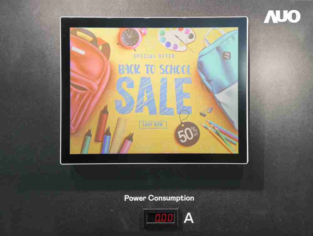 传奇国际展示胆固醇液晶超低耗能户外全彩显示器，，，，ChLC（胆固醇液晶）以双稳态技术使静态显示零功耗，，，具省电、、、、高彩度、、、环保的特性，，，还整合软硬件系统解决方案，，，，可透过单一云端平台管理